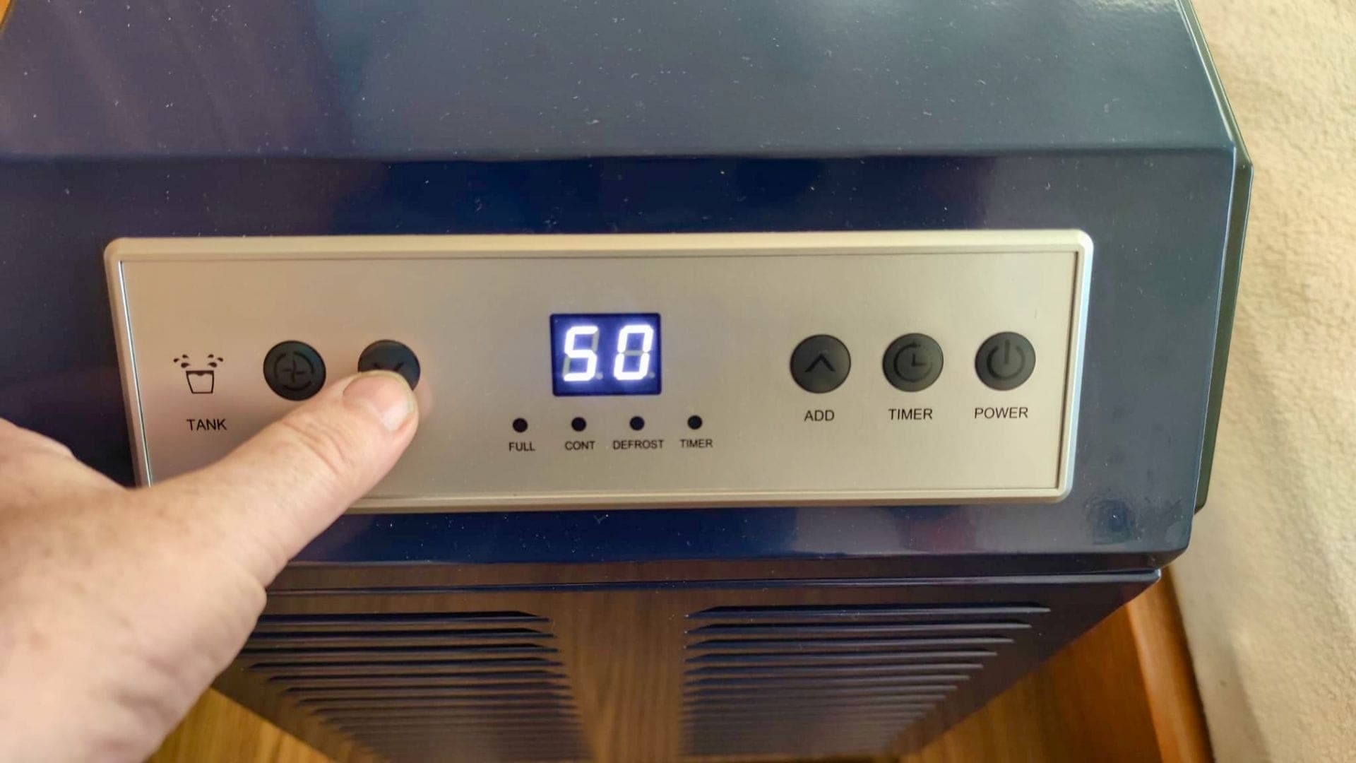 Doświadczenia z testowania osuszacza powietrza Aerium DH70E Professional