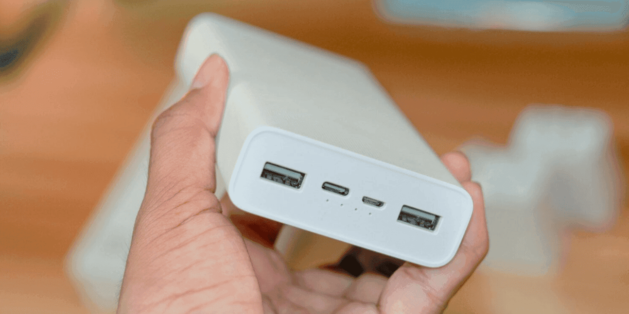 Powerbank - szczegóły powerbanku