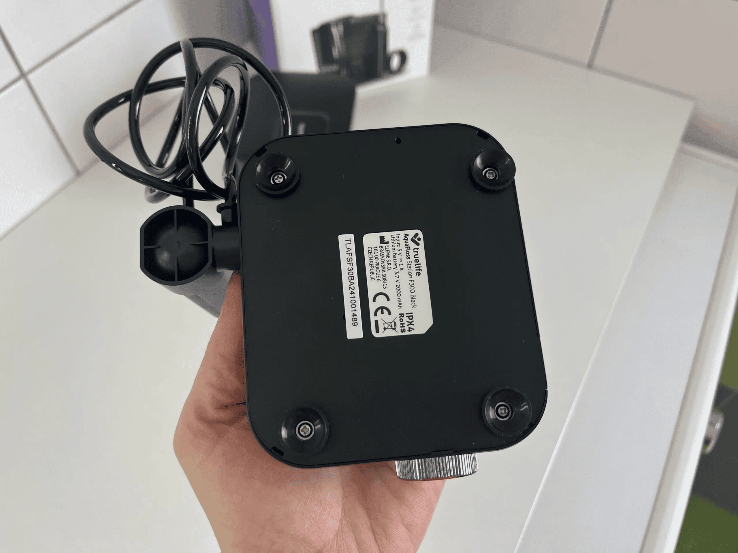 Konstrukcja i design TrueLife AquaFloss Station F300