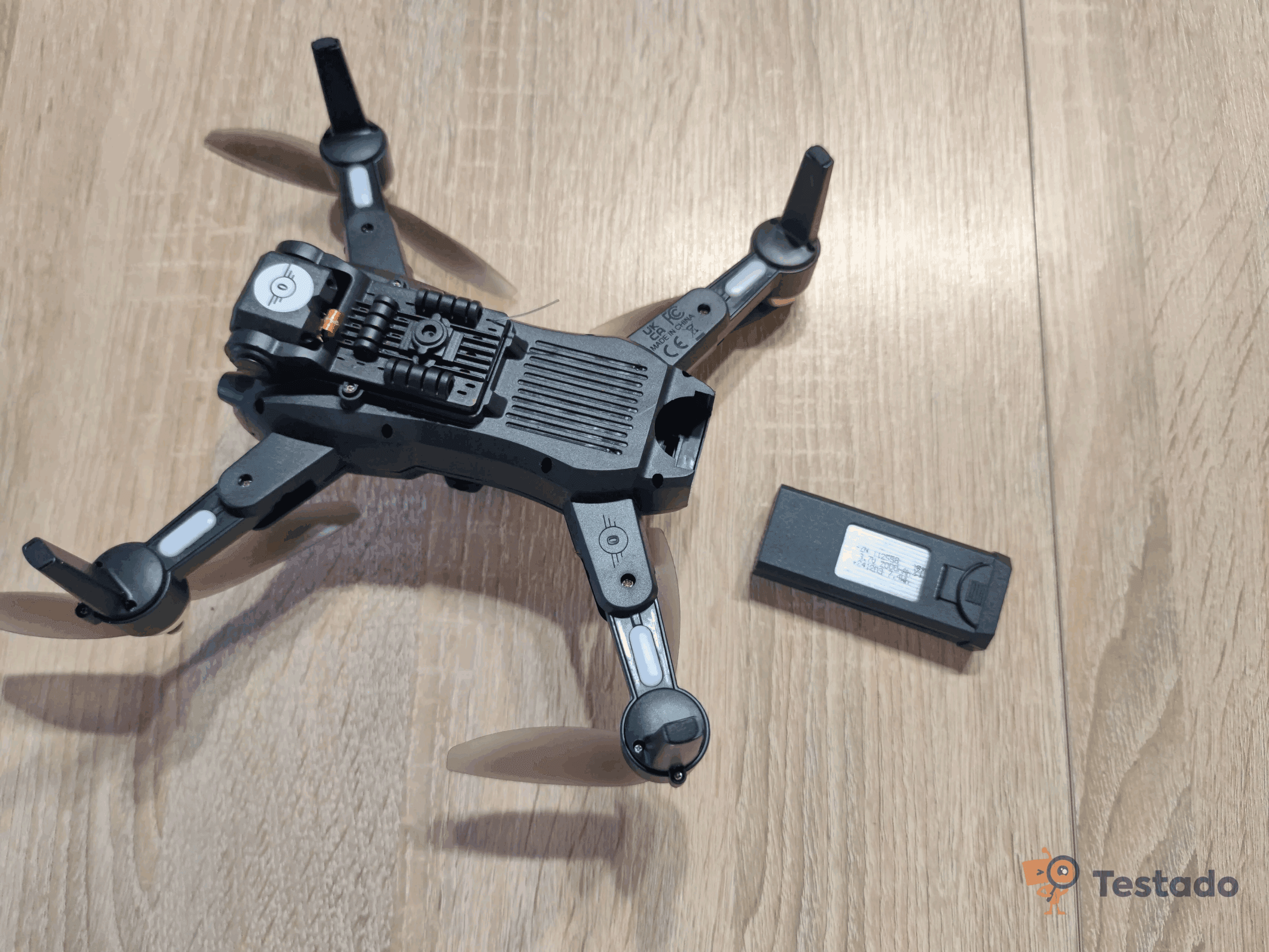 AERIUM-SKEIRON-MINI-3-akumulatory