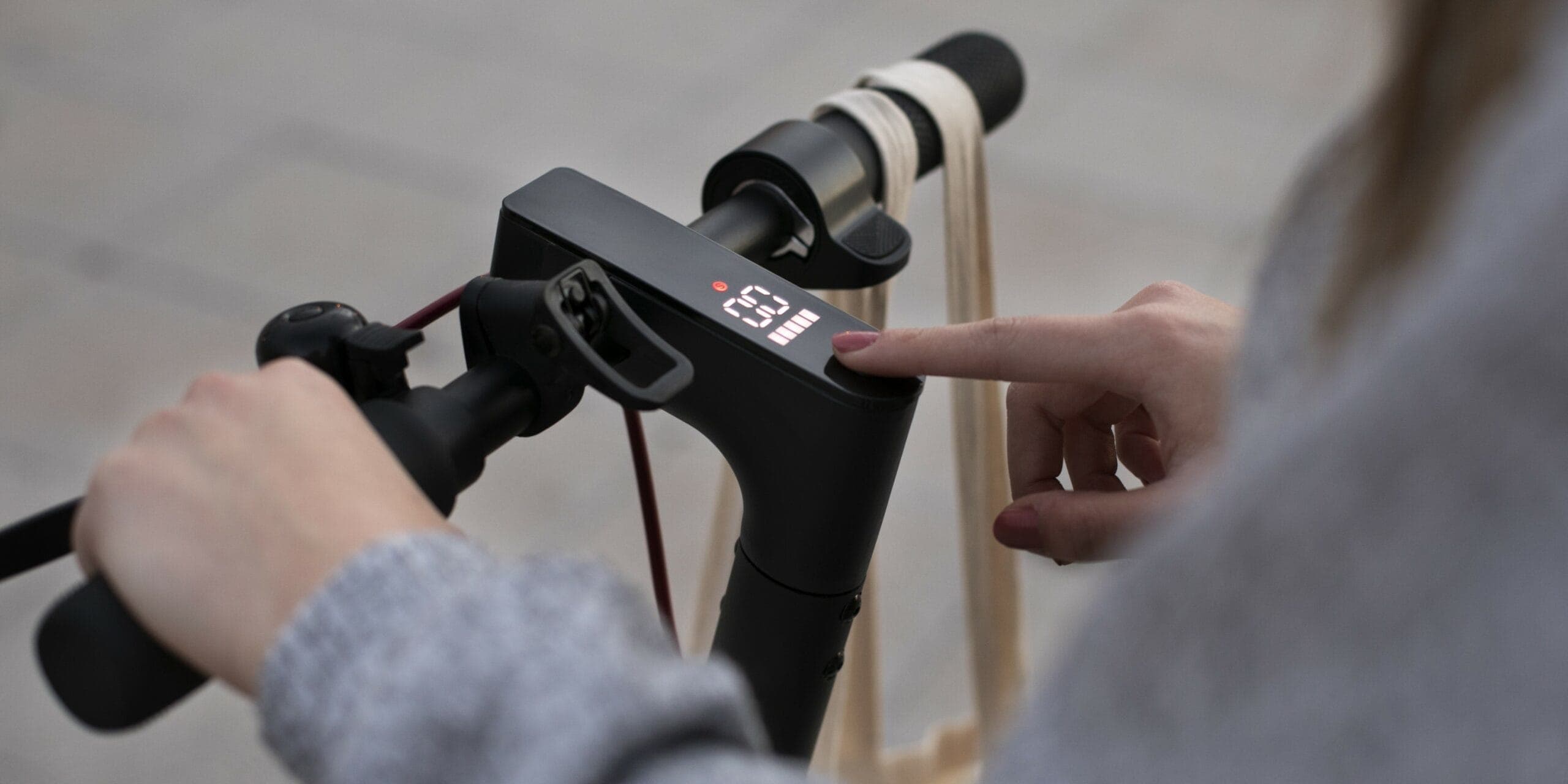 hulajnoga elektryczna - wyświetlacz