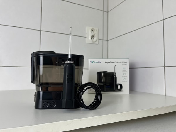 Truelife AquaFloss Station F300