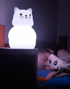 Wielofunkcyjna lampka nocna - prezent dla niemowlaka
