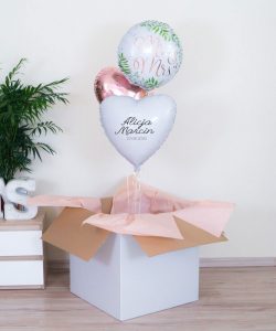 Balon-niespodzianka - pomysł na prezent dla nowożeńców