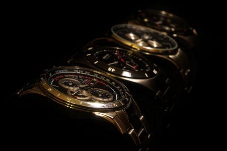 Zegarek – najlepszy ekskluzywny prezent na 60 urodziny dla mężczyzny