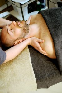 Antystresowy masaż biznesowy - oryginalny prezent dla szefa