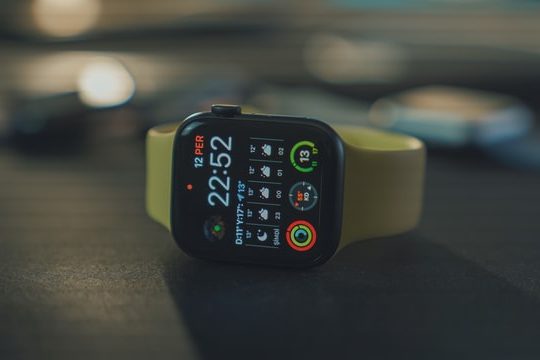 Smartwatch - prezent na komunię