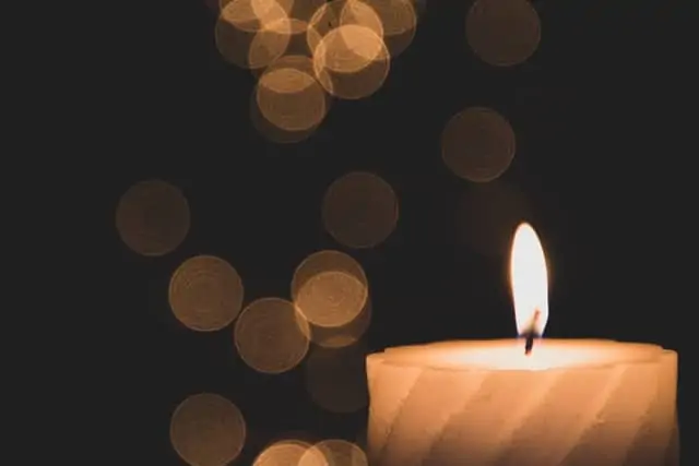 Warsztaty wyrobu świec – prezent dla 15-latki