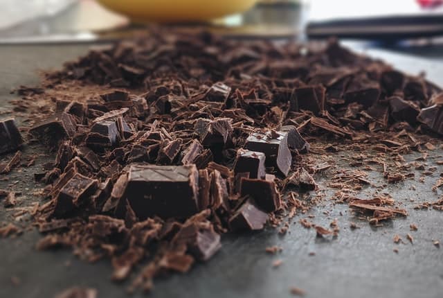 Warsztaty wyrobu czekolady – ciekawy prezent dla 11-latki